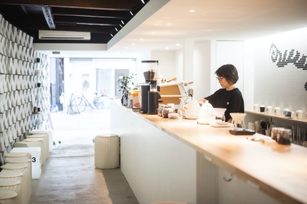 Interior view of mixture coffee stand ㅎ³.