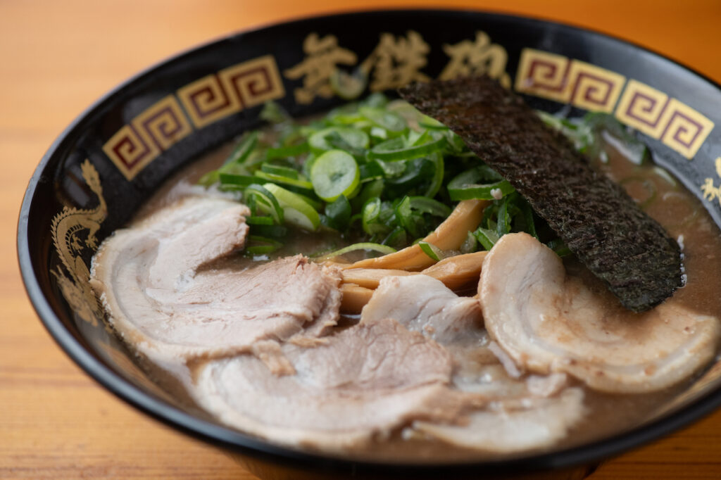 無鉄砲総本店 とんこつラーメン