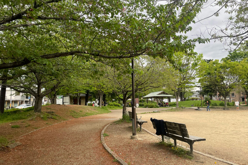 Nijo Park