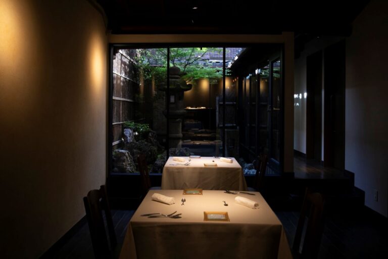 il cipresso interior view