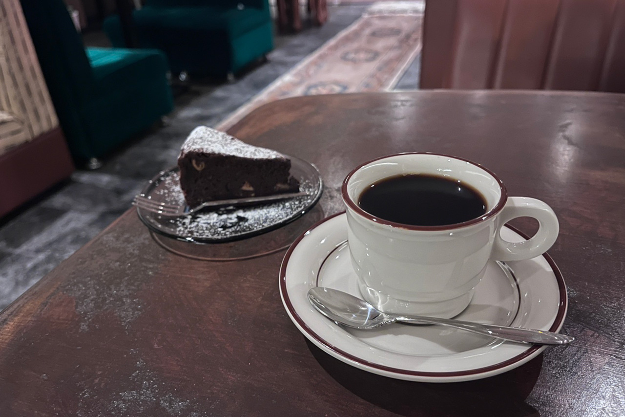 多摩CAFE! お気に入りカフェ&喫茶店76 けやき出版 多摩CAFE! お気に入りカフェ&喫茶店76 けやき出版