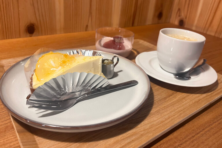 Setouchi Lemon Tart by Komugi and Kutsurogi