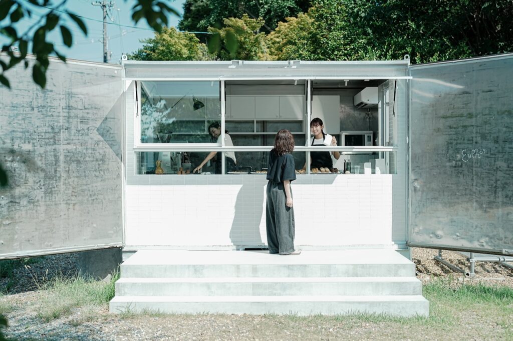 coffee & bakes euphor 外観