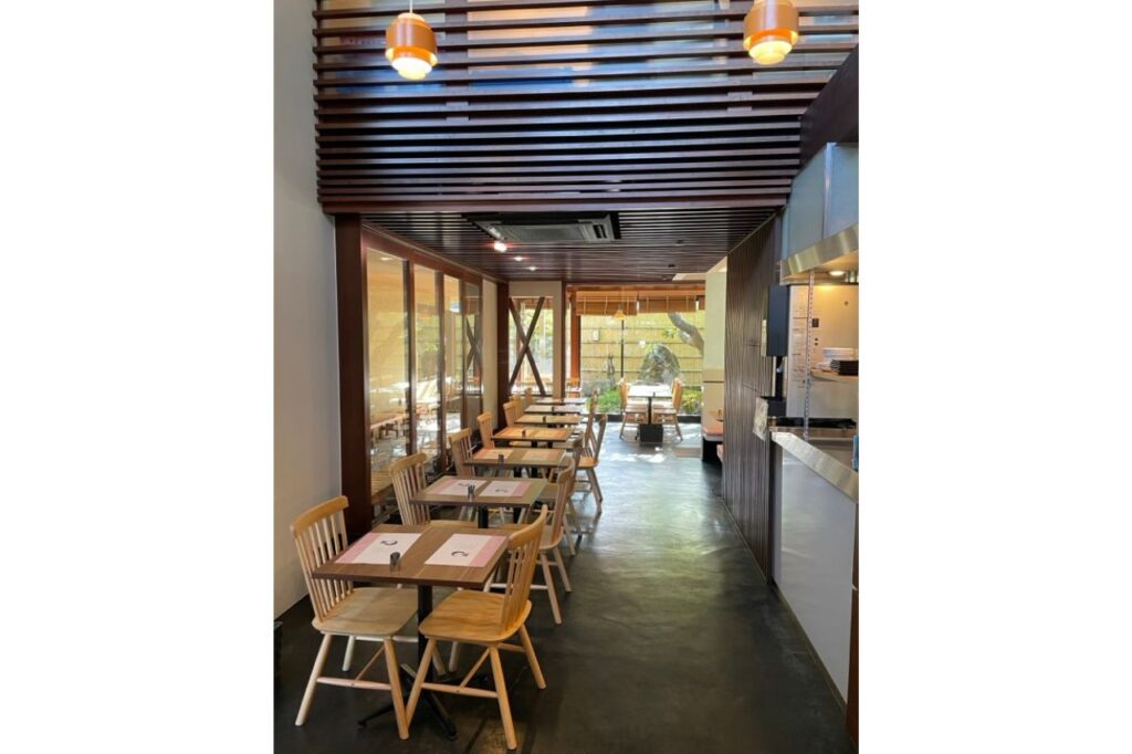 よーじや 嵯峨野嵐山店 内観