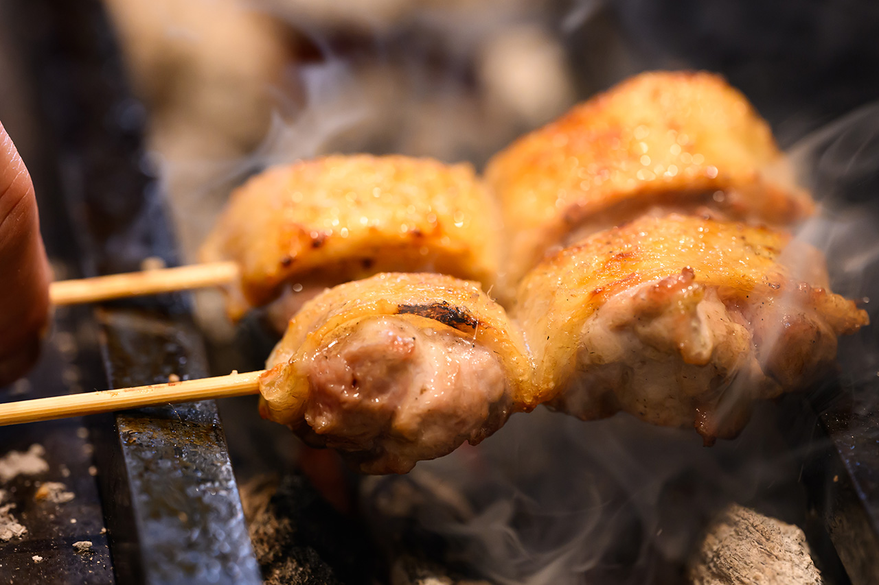 Gion Tori Suzu is a yakitori restaurant in Gion, where jidori and