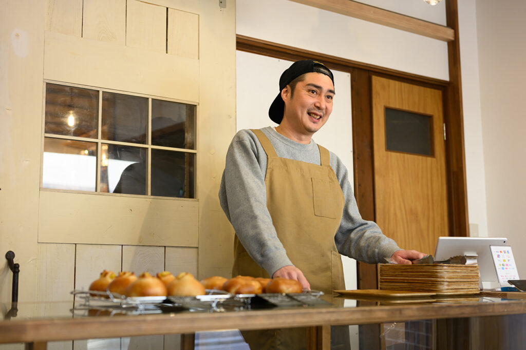 つきのわベーグル 店主の田中さん