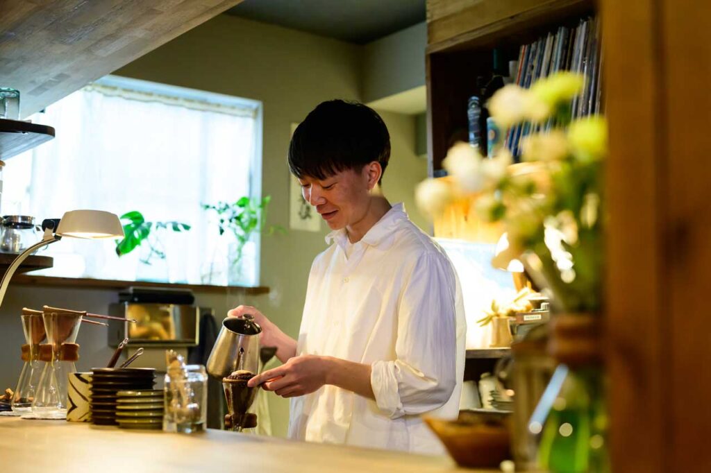 LOB COFFEE HOUSE 店主