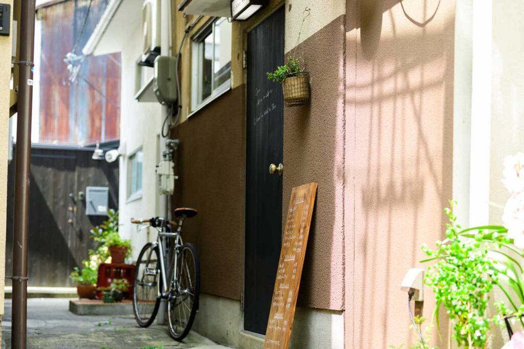 LOB COFFEE HOUSE 外観