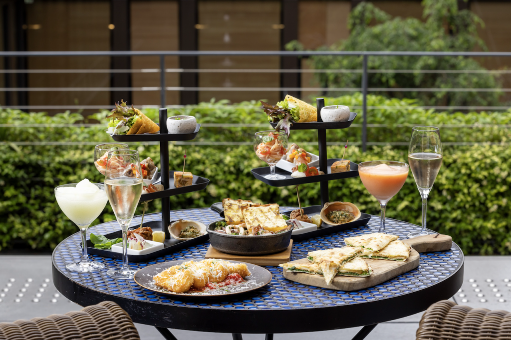 エースホテルMr.Maurice’s Italianのビアガーデンコース