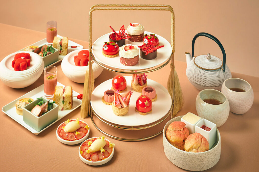 ヒルトン京都　ストロベリーアフタヌーンティー