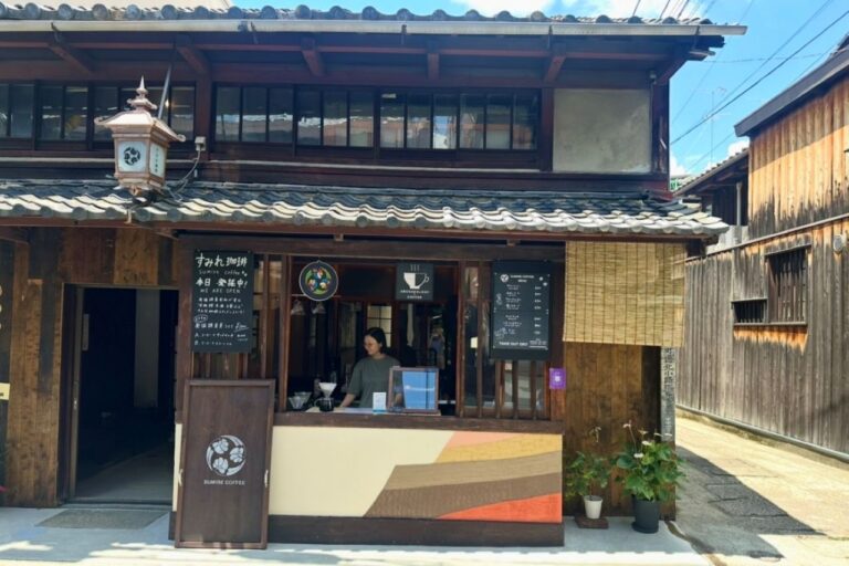 すみれ珈琲外観