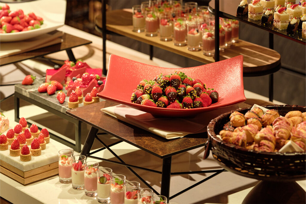 デュシタニ京都　ストロベリービュッフェ