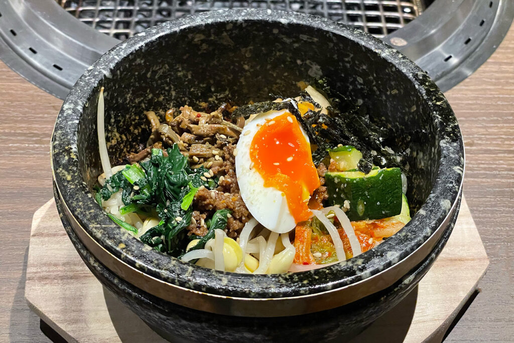 石焼きビビンバ