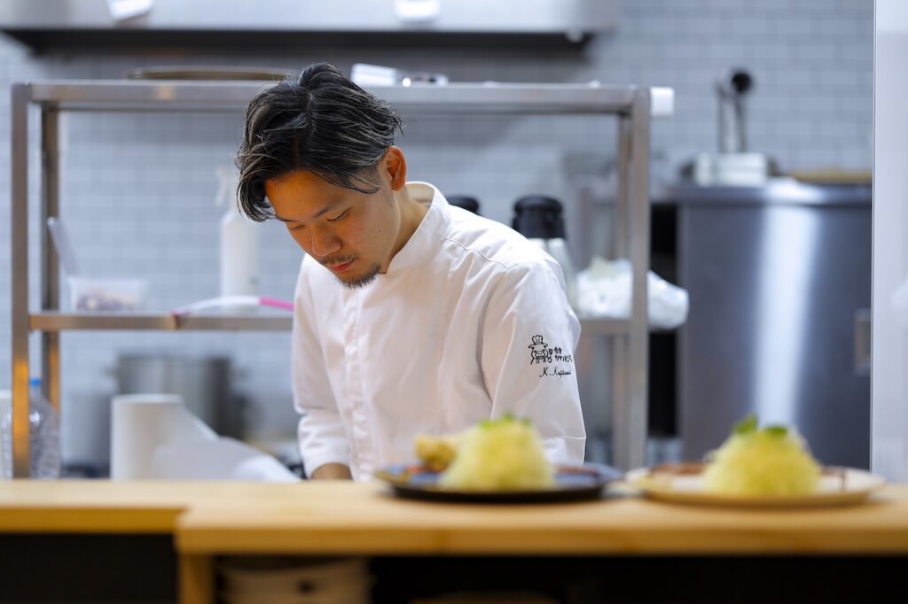 食堂かわむら　人物