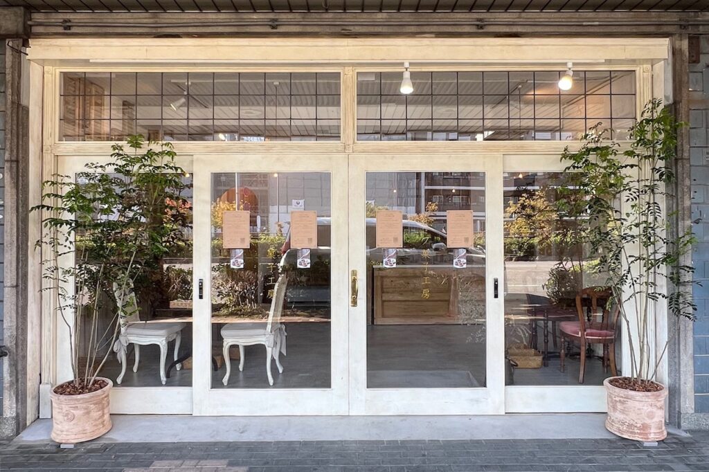 菓子工房シルク　外観