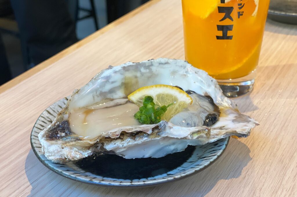 魚（とと）ト天クシ酒場 スタンドドスエ　牡蠣