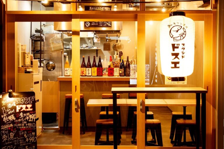 魚（とと）ト天クシ酒場 スタンドドスエ　外観