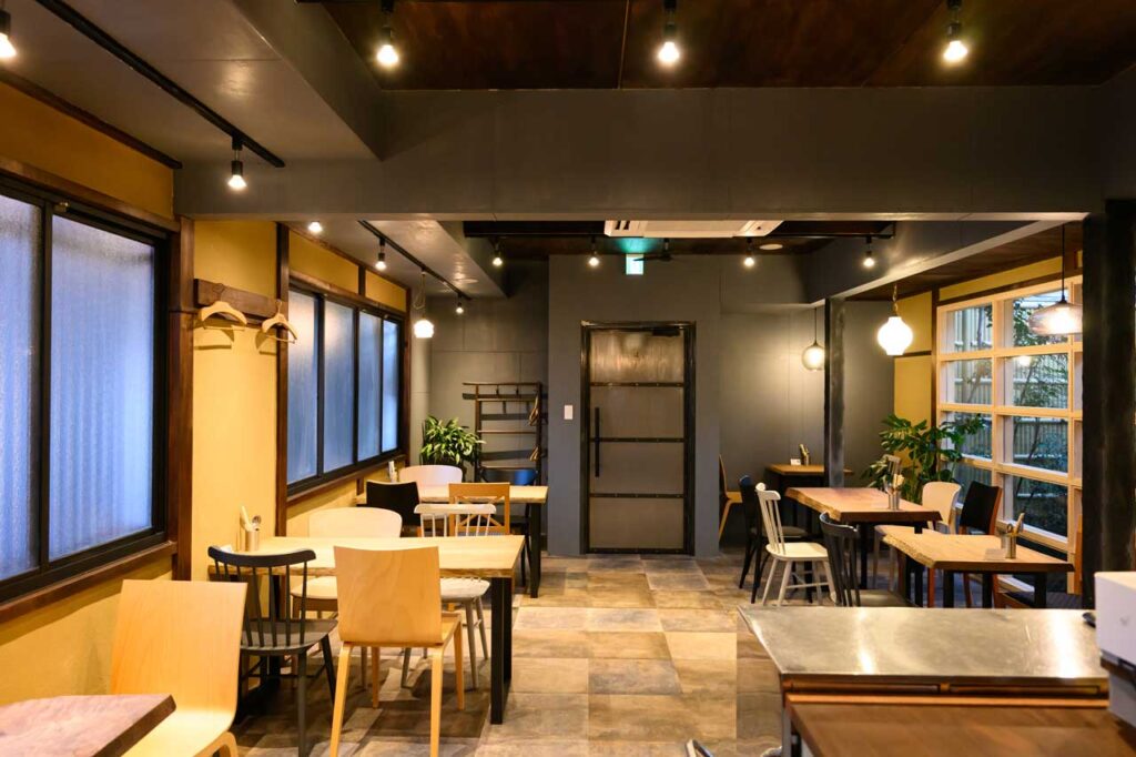 イノツチ洋食店 内観