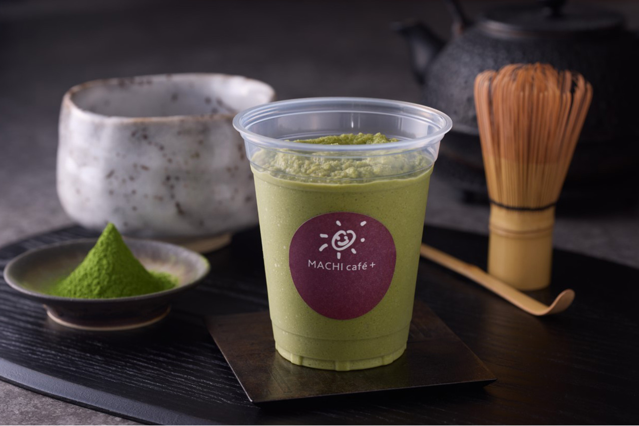 京都の老舗［森半］×ローソンの宇治抹茶スムージーがMACHI café＋