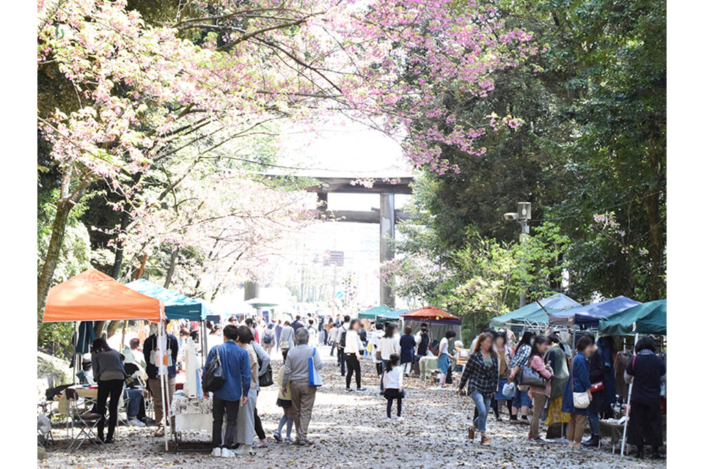 近江神宮マルシェ