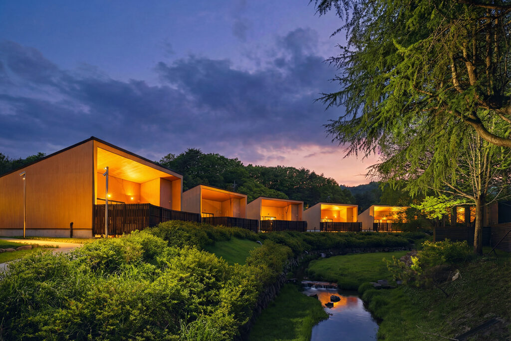 「ASOBIYUKU VILLA」がついに完成！温泉もグルメもレジャーも、京都・南丹市の［レジャー＆スパリゾート ASOBIYUKU 京都るり渓温泉］で過ごす休日