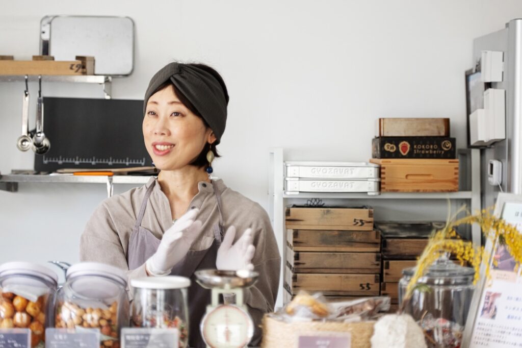 辻山久養堂　店主