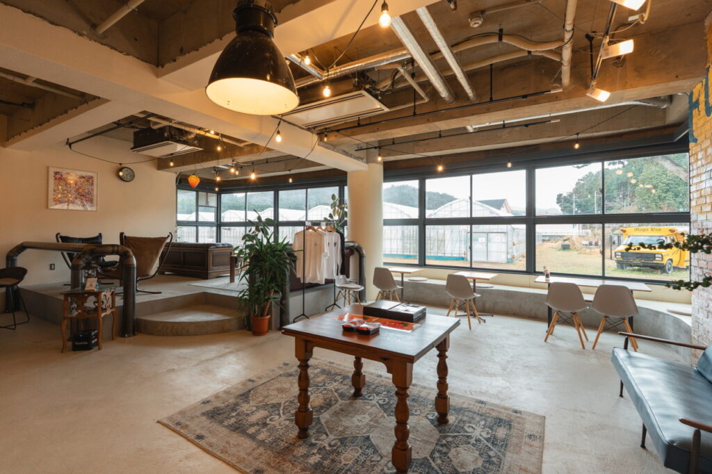 ムトベース　内観