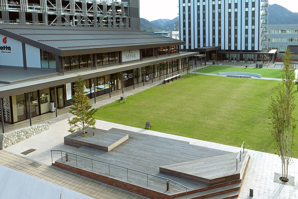 TSURUGA POLT SQUARE otta