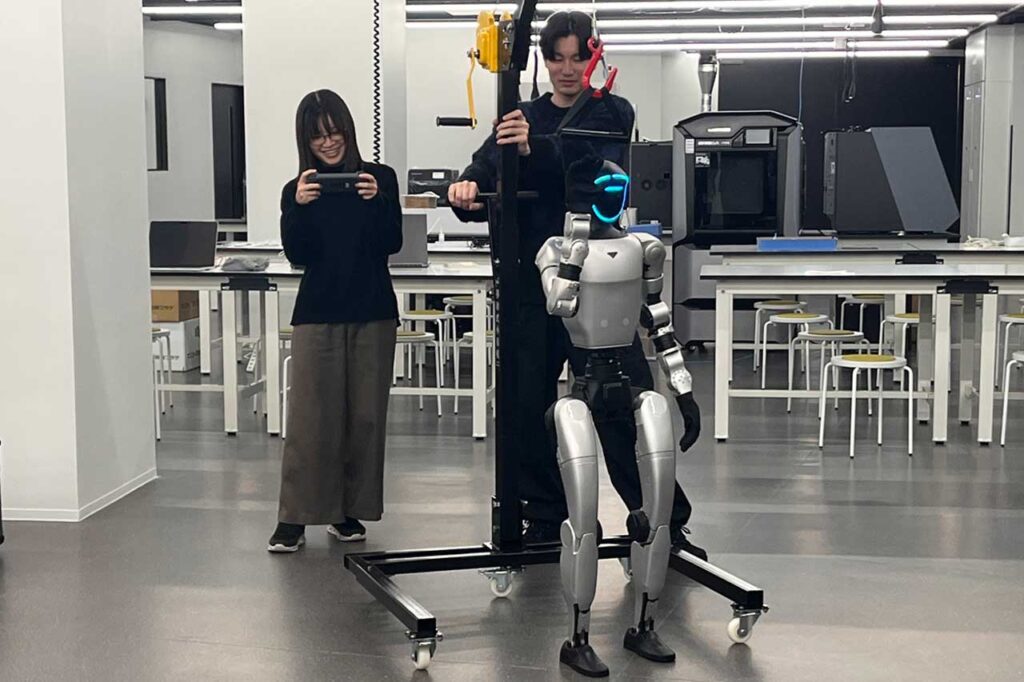 橘大学 ロボティクス学科