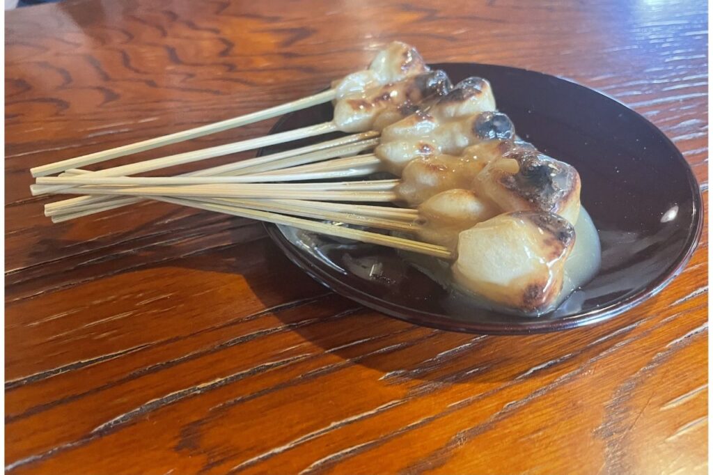 あぶり餅　かざりや
