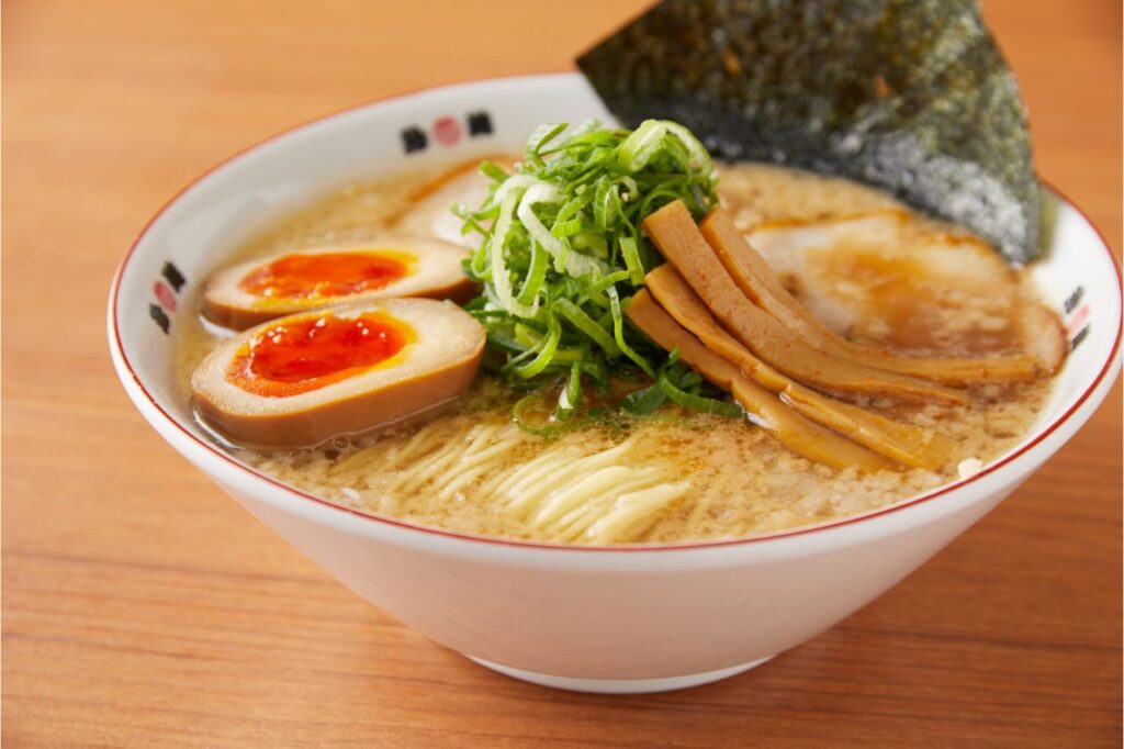 珍遊　中華そば味玉入り