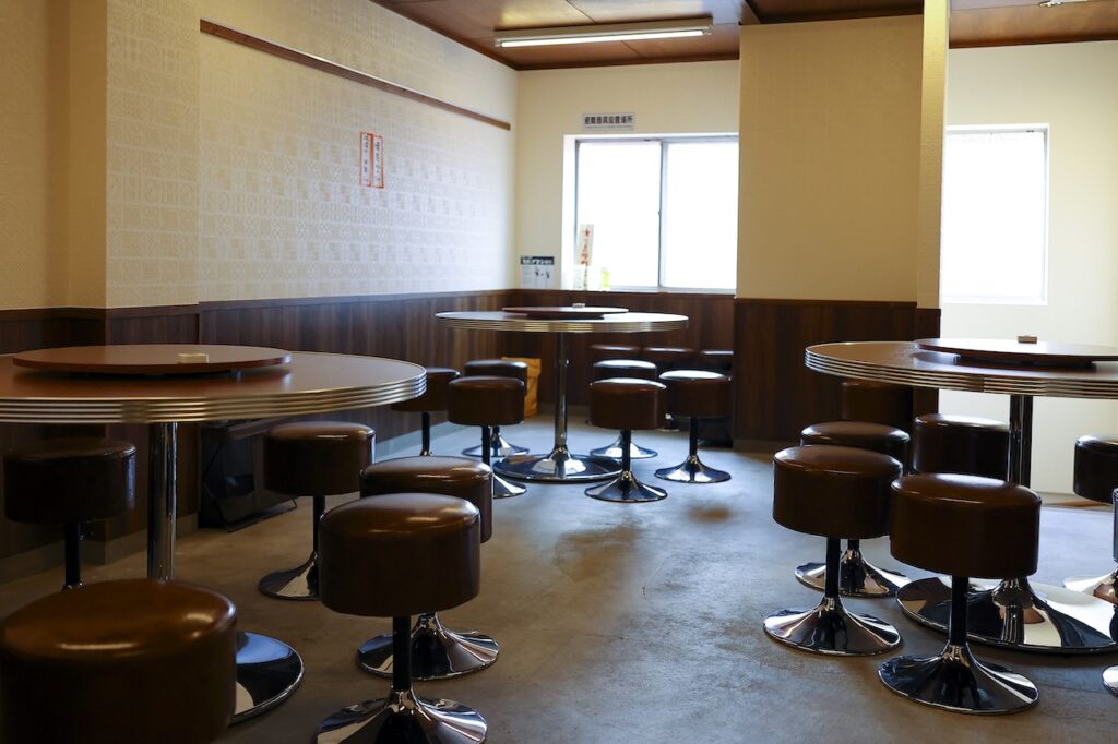 あおぞら飯店　内観