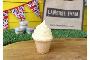 ローザンベリー多和⽥ Langage Farmソフトクリーム