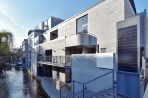 安藤忠雄建築［TIME'S］京都建築センター