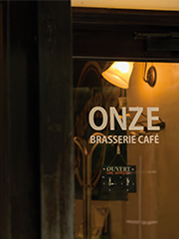 ONZE ドア