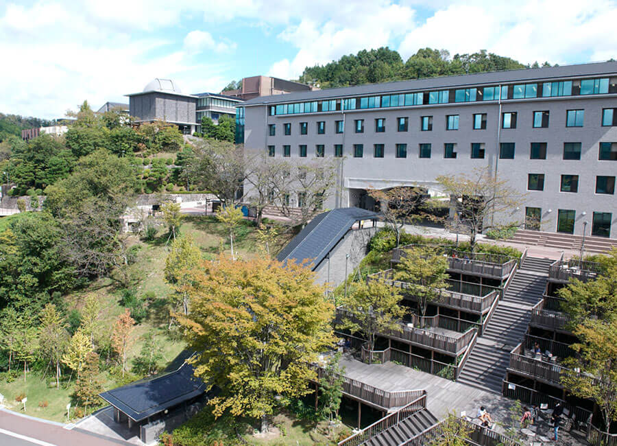 京都産業大学