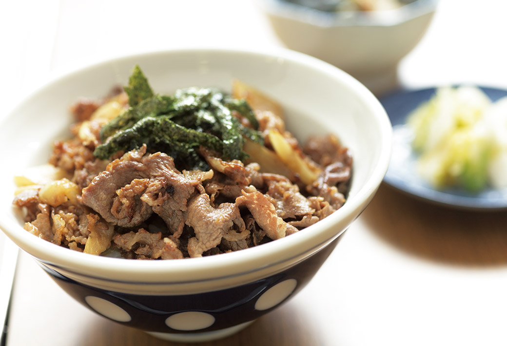 近江かね安_肉丼